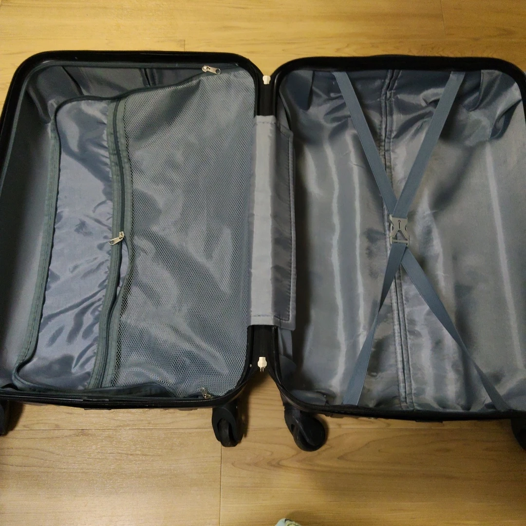ダバダ スーツケース TSA007 ブラックの写真4枚目