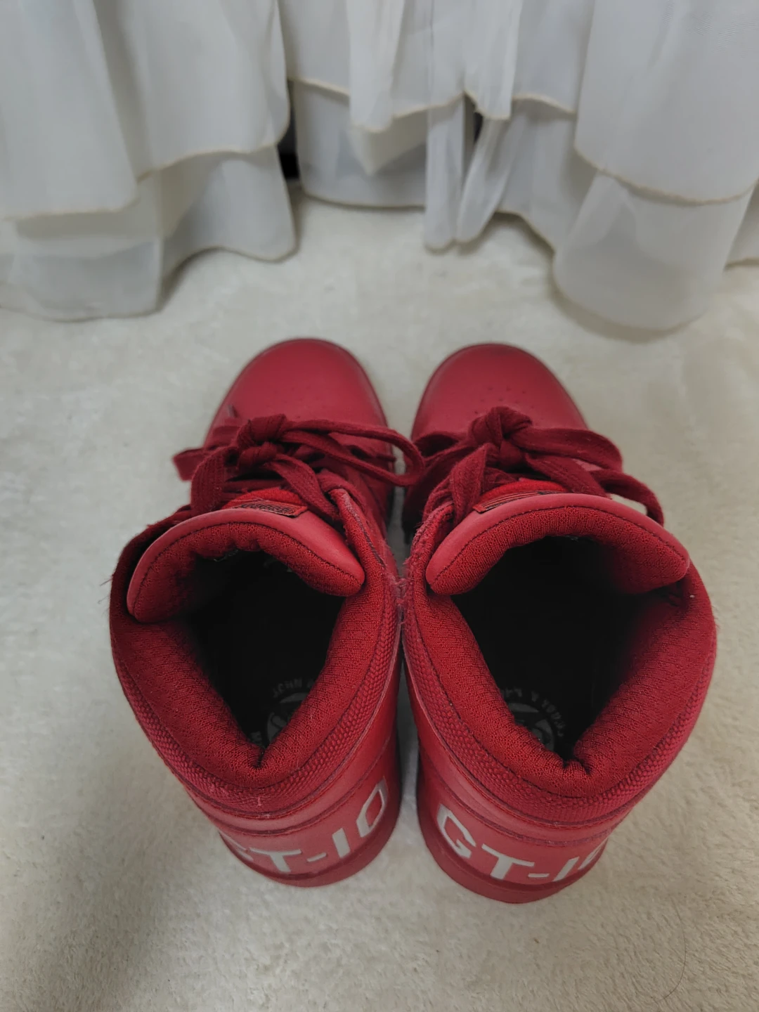 アヴィレックス スニーカー 赤 23cmの写真3枚目