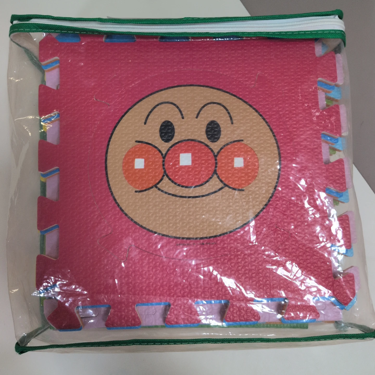 ★総額1.5万！新品未使用品 2点★アンパンマン おもちゃ まとめ売り パズル やわらかマット おおきなよくばりボックスの写真5枚目