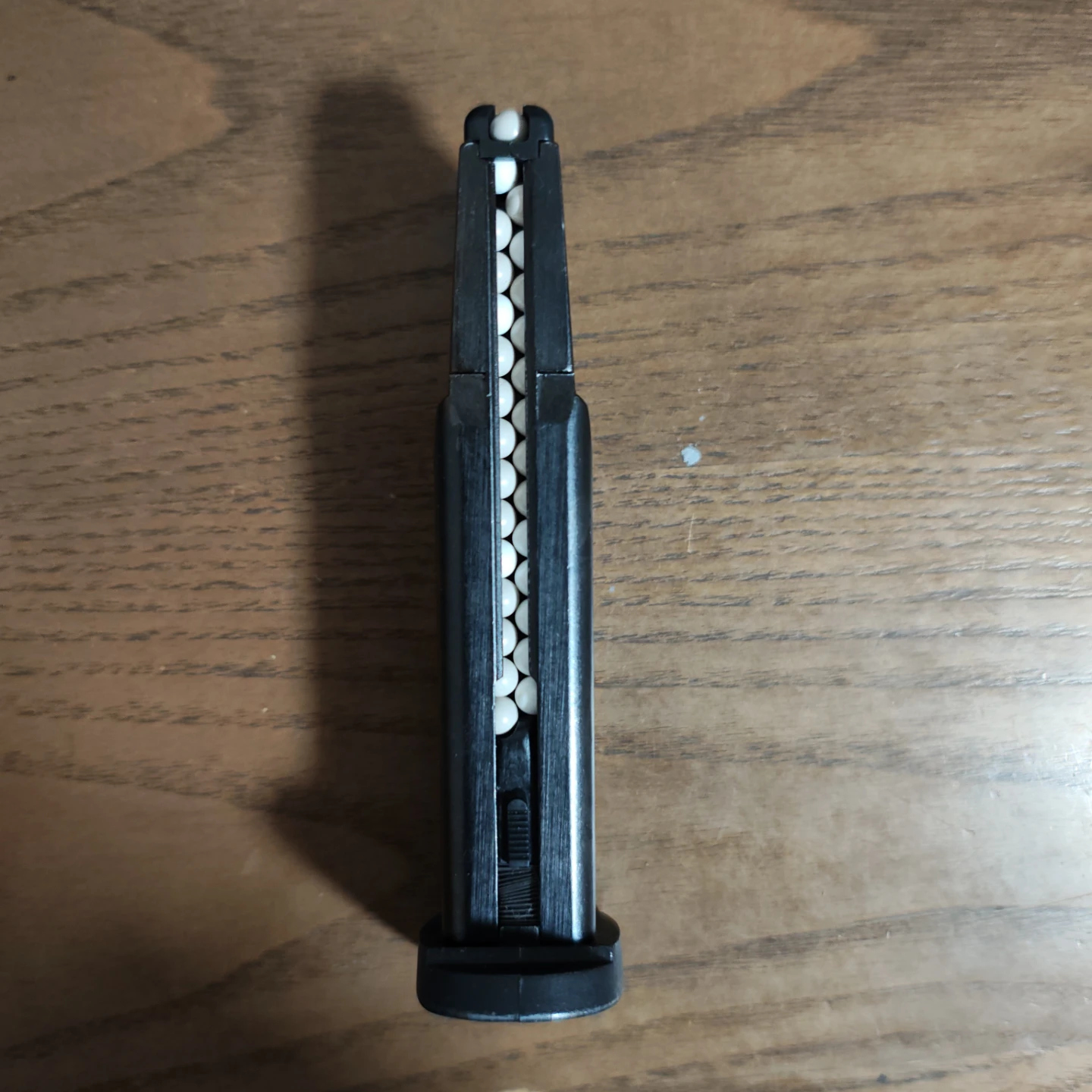 東京マルイ USP.45用 ガスガンマガジンの写真3枚目