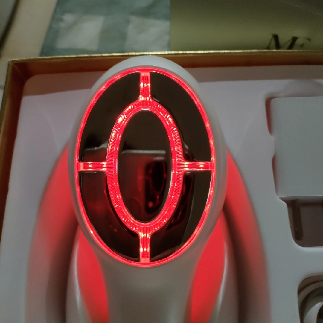 ラボン 美顔器 Quantum Pulseの写真2枚目