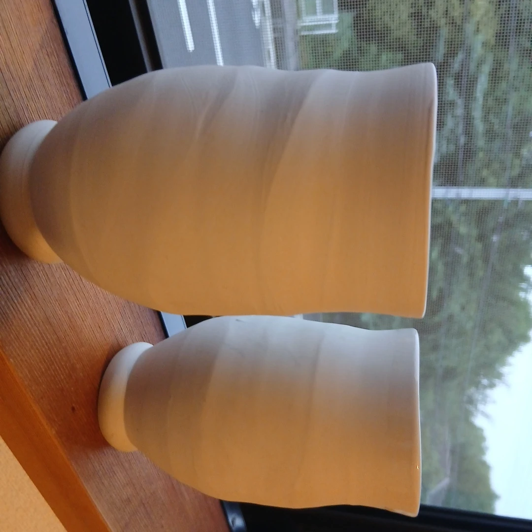 白磁の湯呑み 2個セットの写真3枚目
