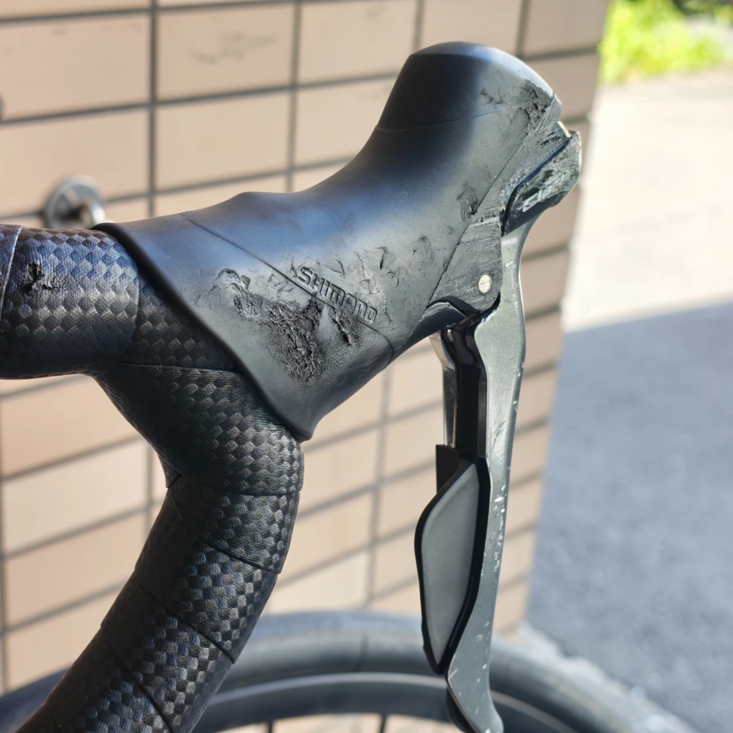 ARTMA RYLAS ロードバイク 完成車の写真3枚目