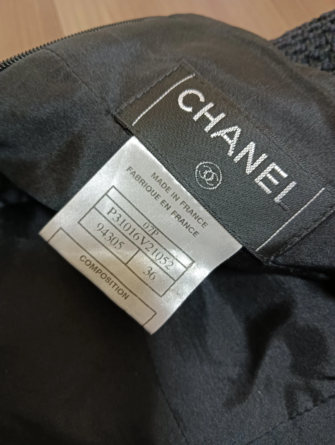 非常に美品。CHANEL シャネル CCココマーク付き コットン混合 スカートの写真8枚目