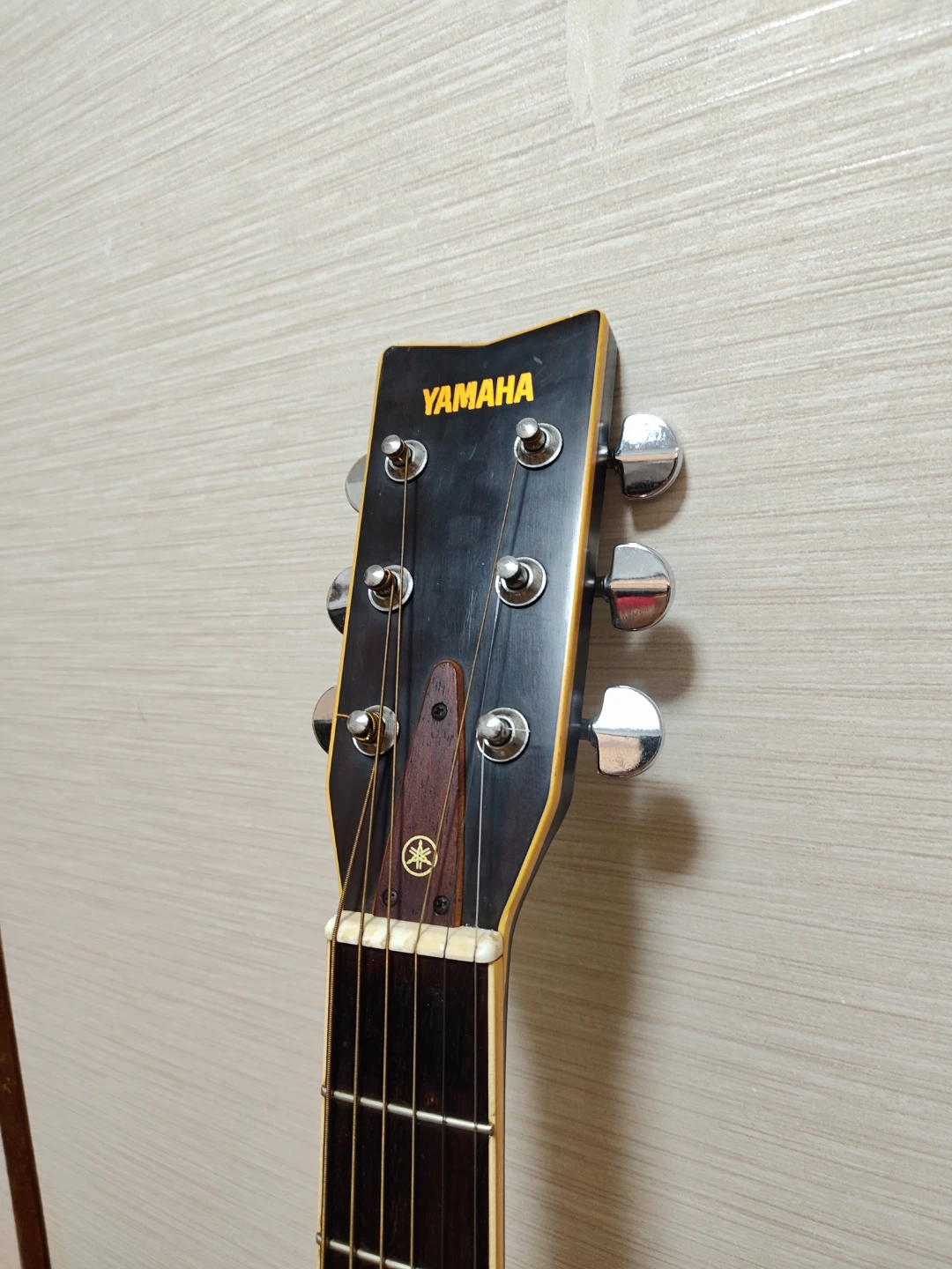 Yamaha FG-201 (made in Japan)の写真4枚目