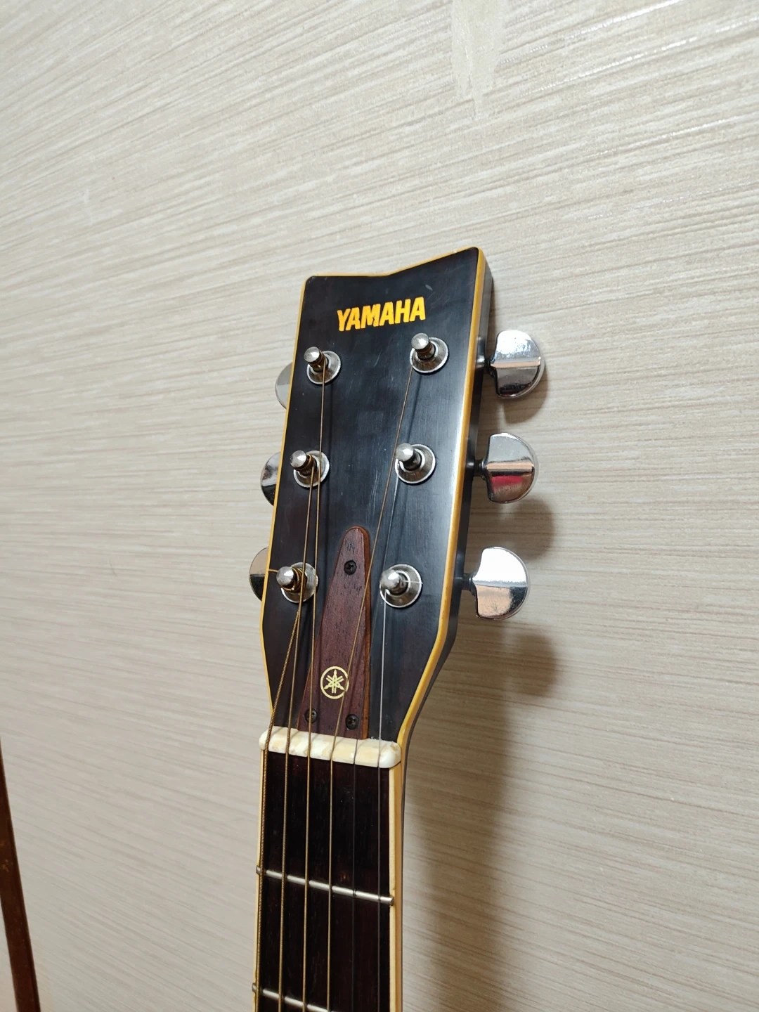 Yamaha FG-201 (made in Japan)の写真4枚目
