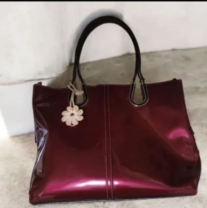 ジュエル エナメル トートバッグ ボルドー