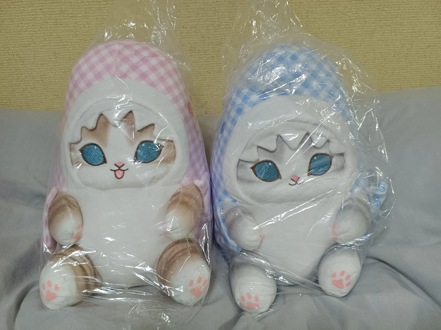 mofsandぬいぐるみ ギンガムチェックBIGサメにゃん ピンク・ブルー 2体セット