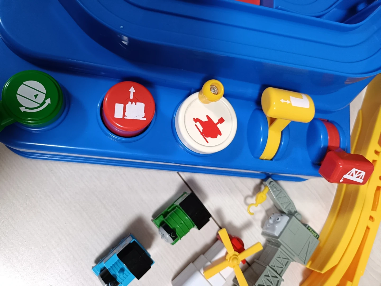 【知育玩具】【トーマス】学研 きかんしゃトーマス レッツゴー大冒険!DXの写真8枚目