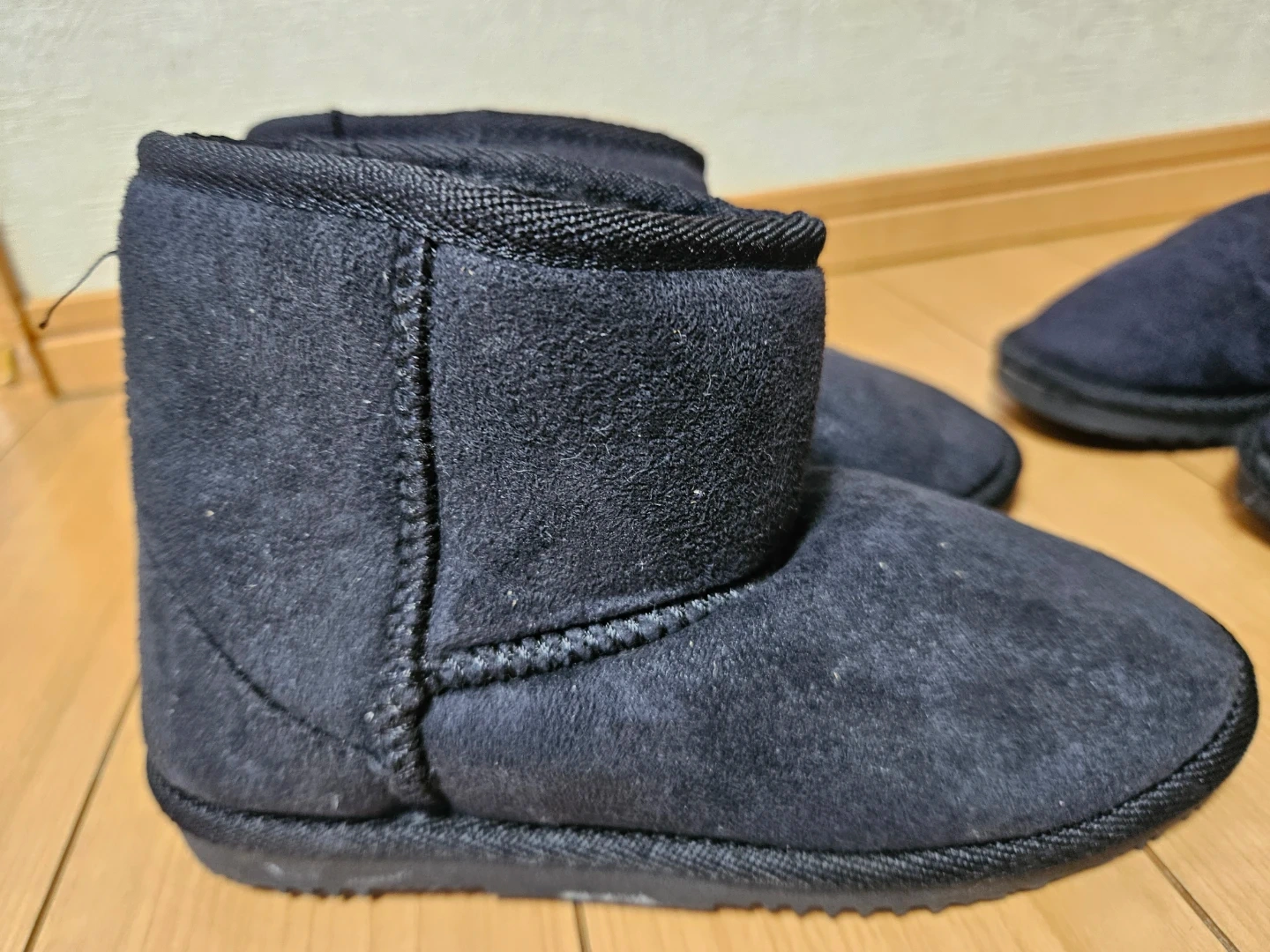 ムーン キッズ用 ムートンブーツ 20cmの写真3枚目