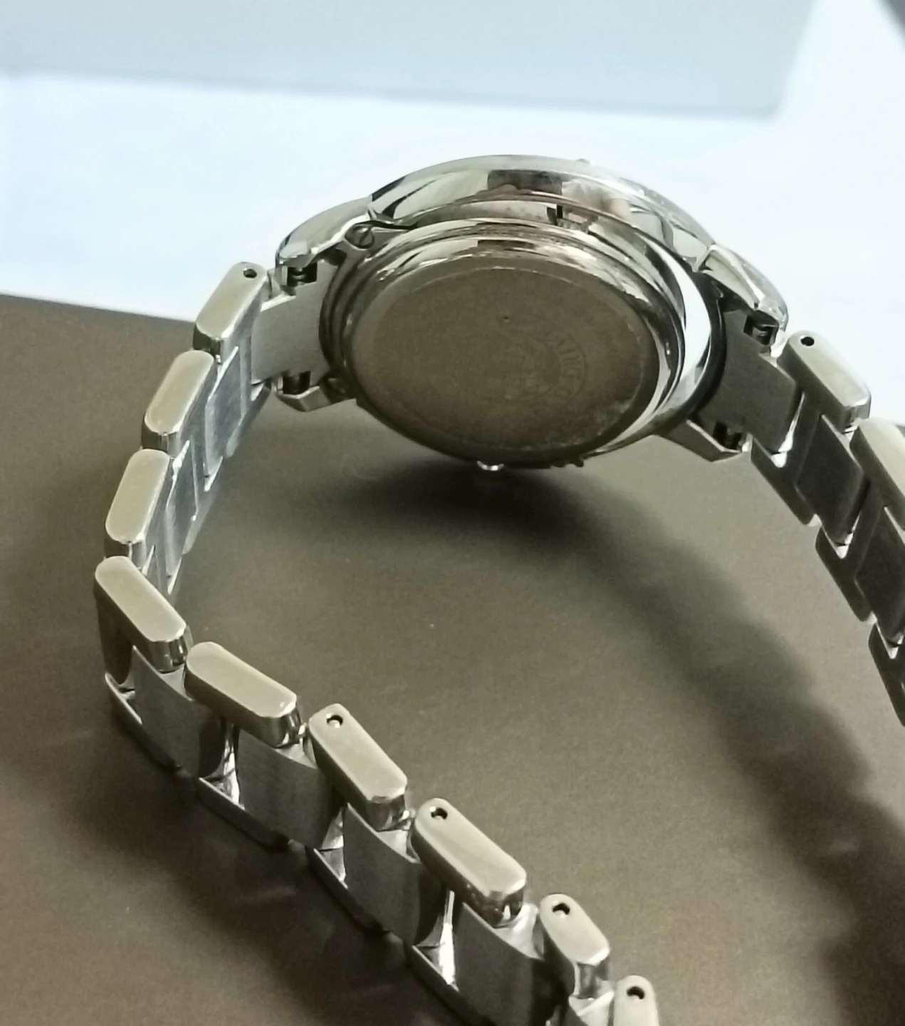 未使用近い美品11万。CITIZEN エルシリーズ ダイヤモンド エコドライブ 腕時計の写真9枚目