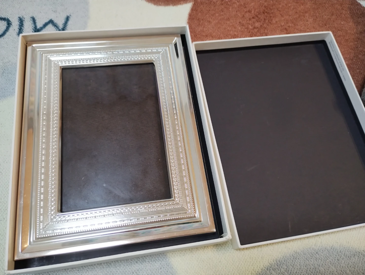 ヴェラウォン 新品未使用★ウェッジウッド 写真立て　ポストカードサイズ可能の写真6枚目