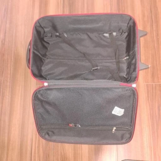 【譲渡者決定】【中古】機内持ち込み用キャリーケースの写真4枚目