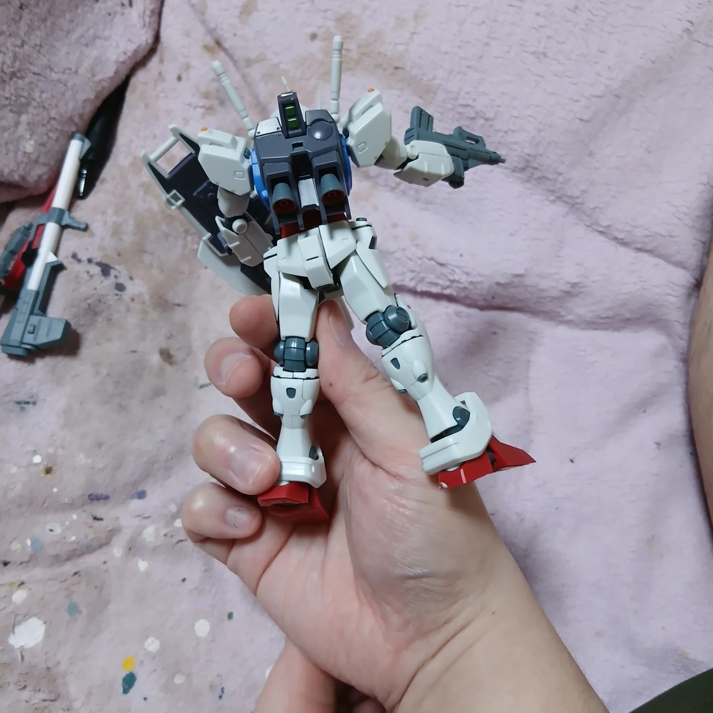 ガンダム プラモデル フィギュア 武器パーツ付き