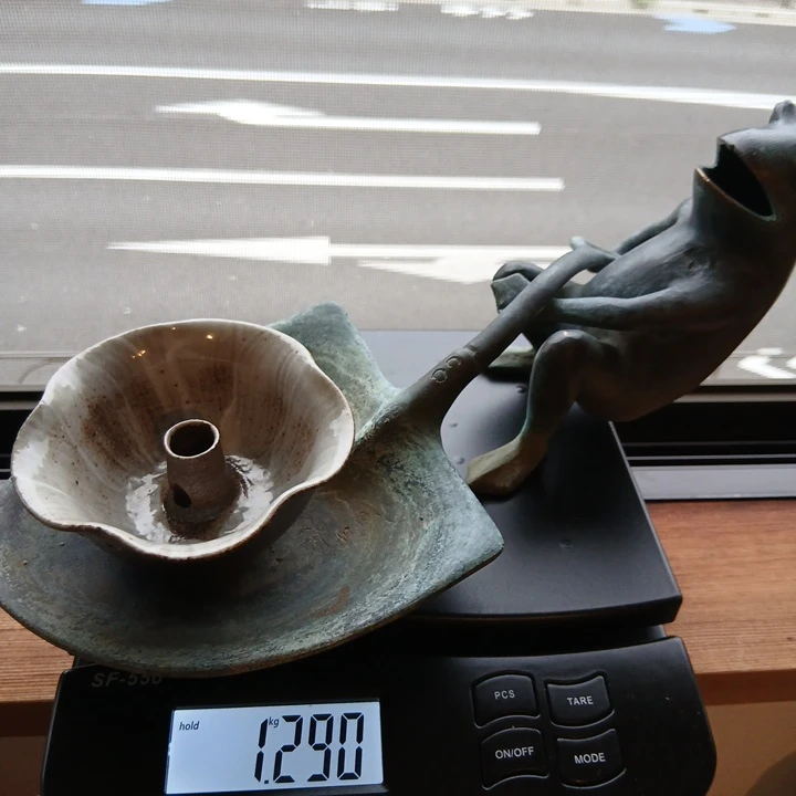 カエル モチーフ 陶器製 インテリア置物 1.29kg