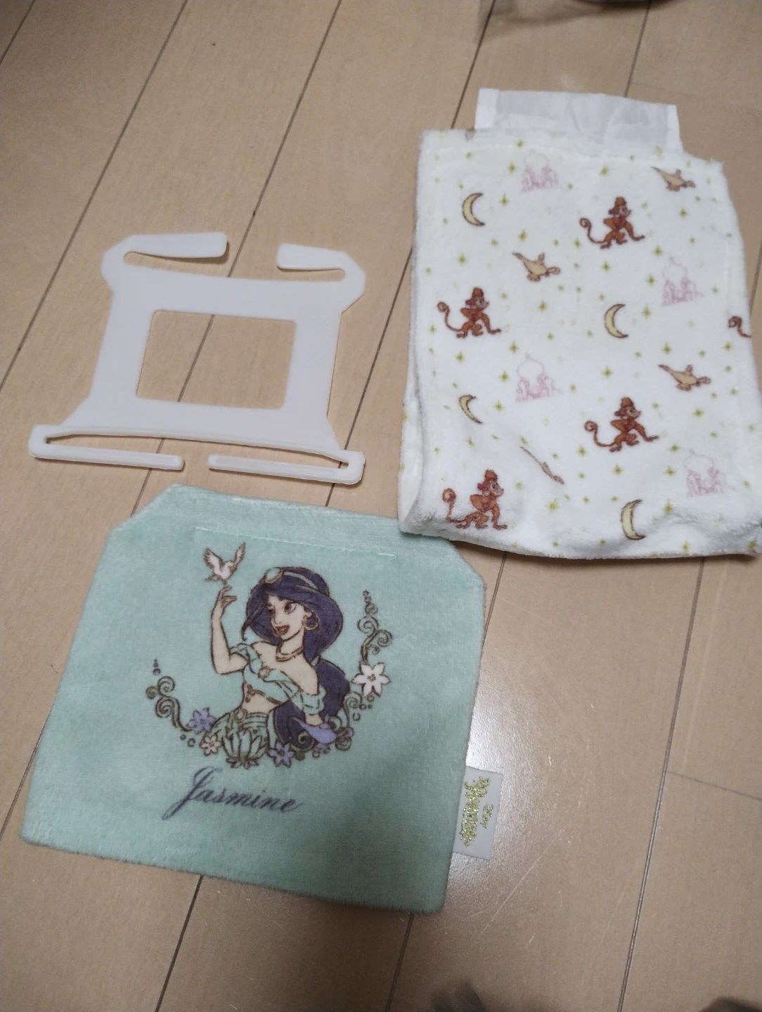 ディズニープリンセス トイレットペーパーホルダーの写真4枚目