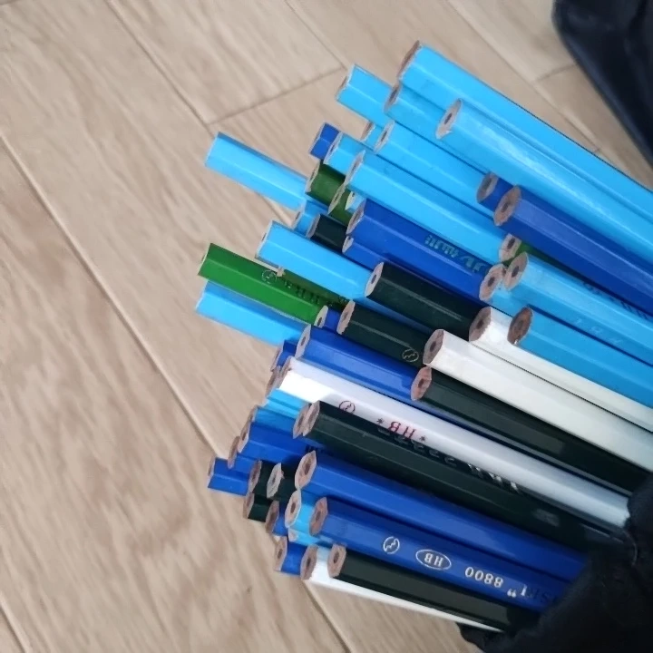 鉛筆 大量セット まとめ売りの写真3枚目