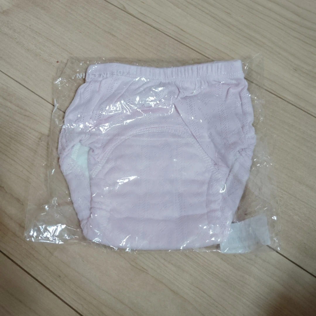 トレーニングパンツ