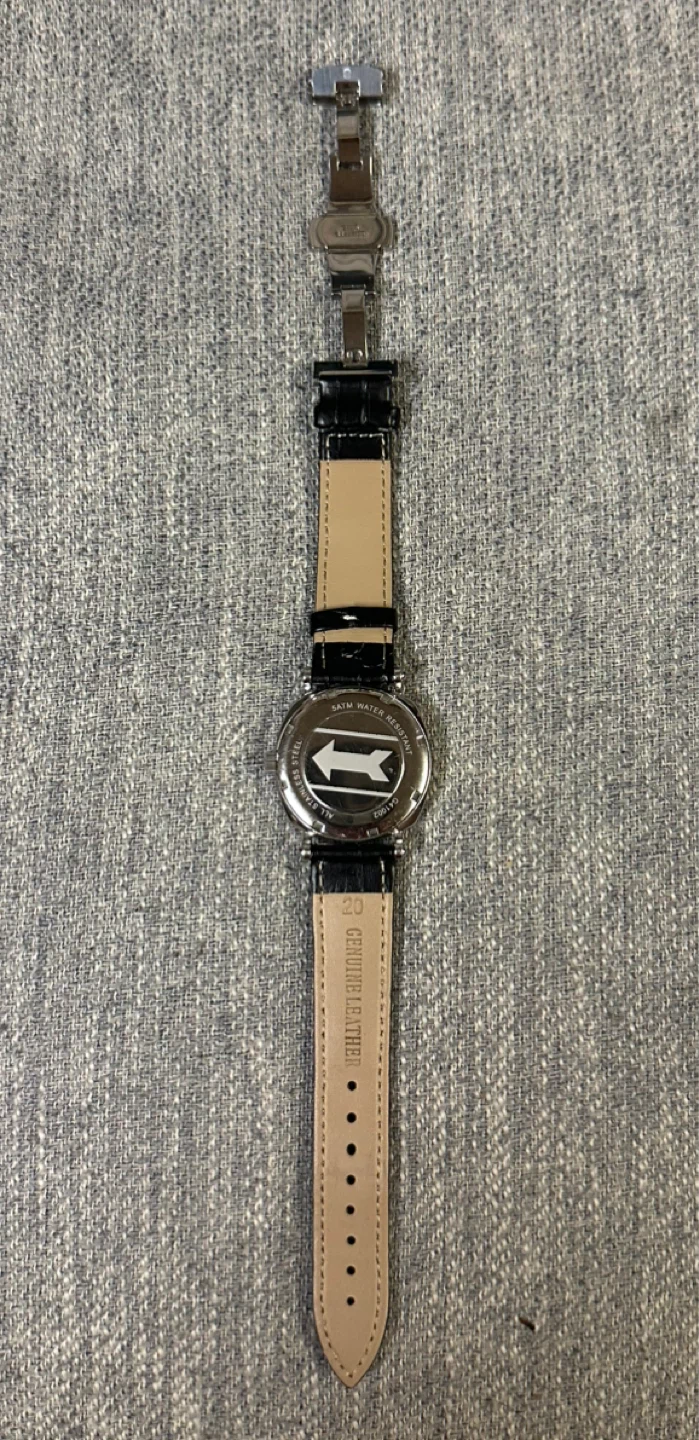 完動品【GOLD PFEIL】 腕時計 クォーツ ブラック文字盤の写真4枚目