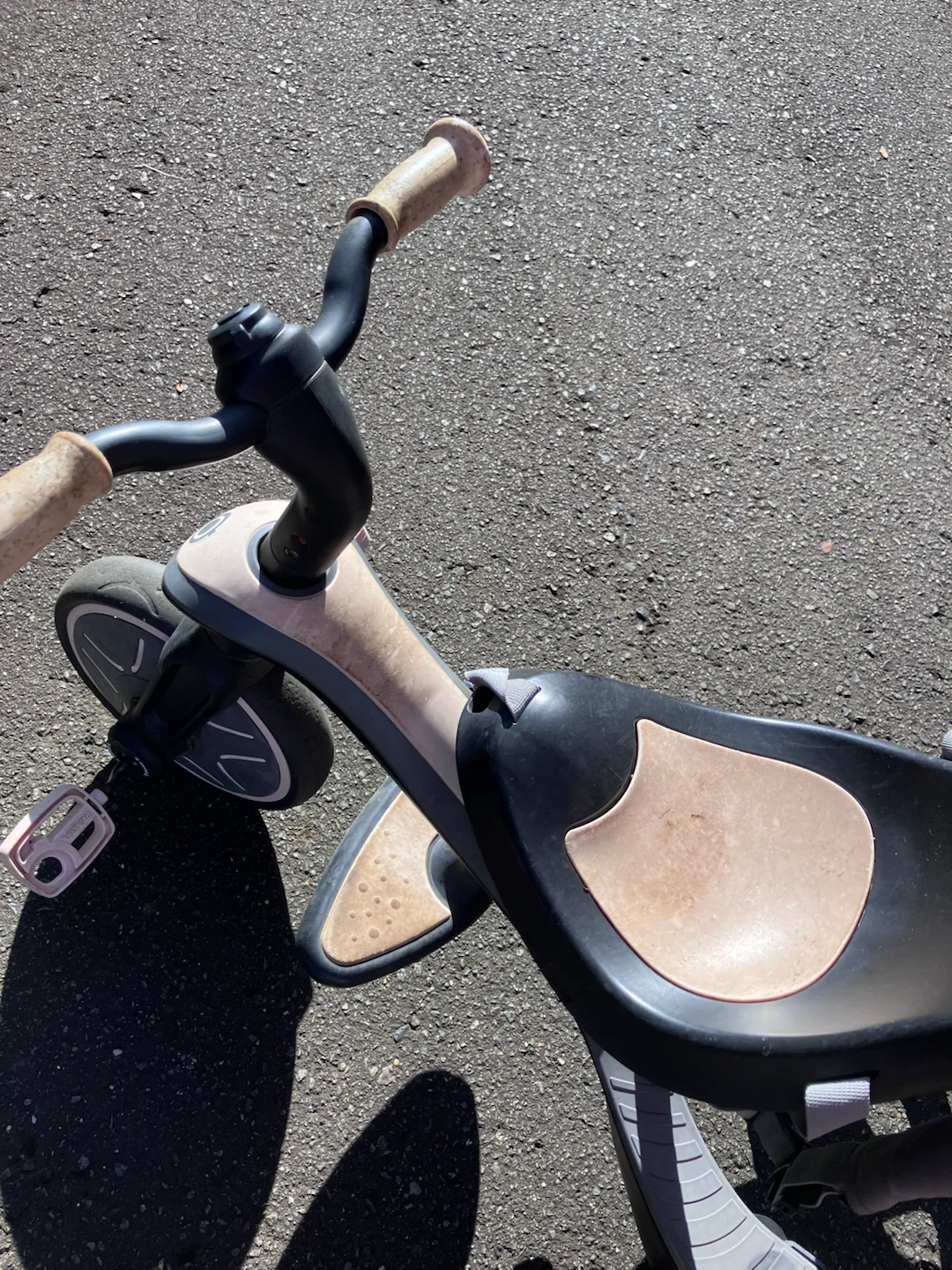 DADWAY GLOBBER エクスプローラー トライク4in1 ピンクの写真5枚目