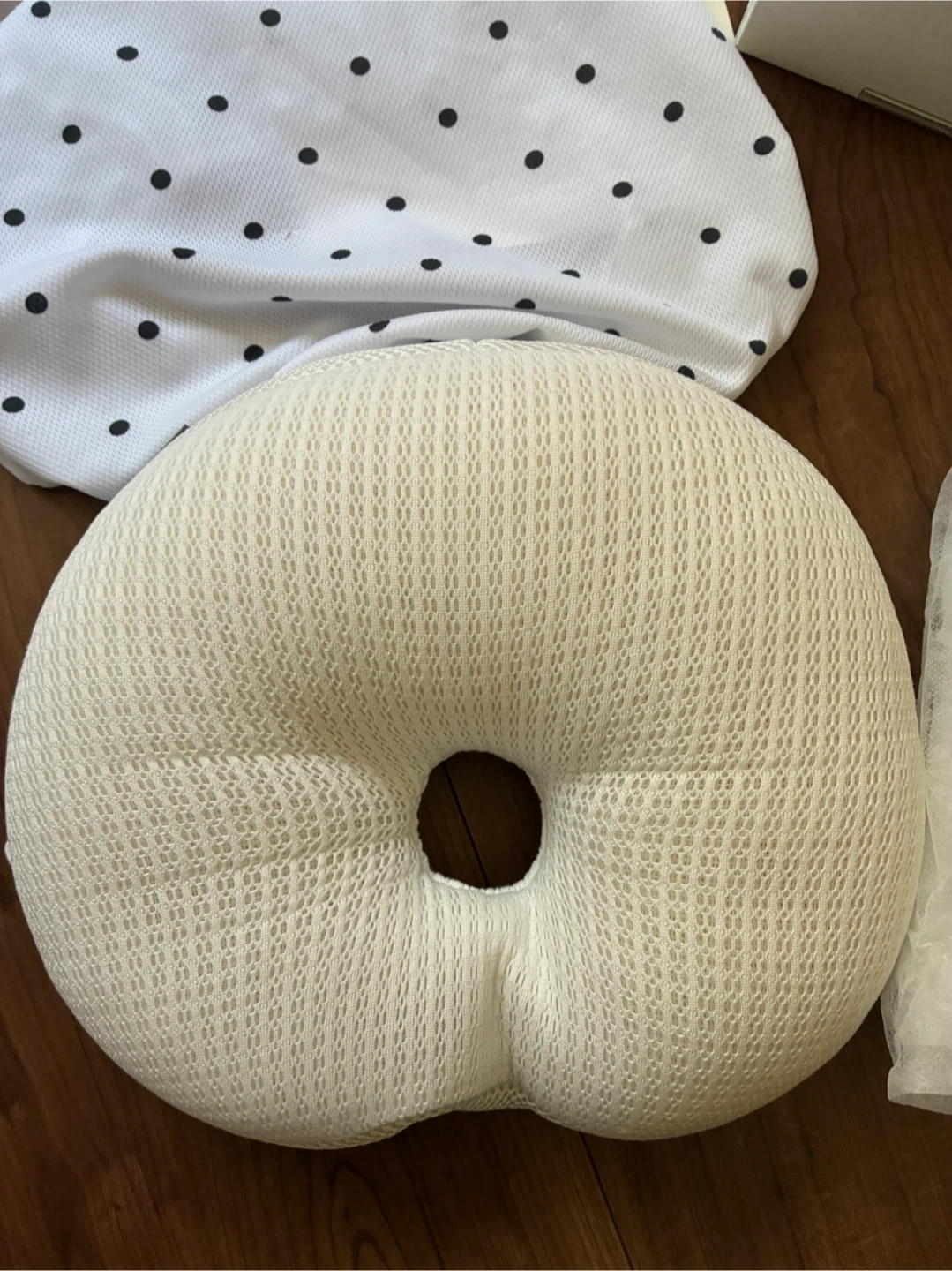 エスメラルダ 呼吸する子ども枕 ベビー枕 ドットカバー付の写真5枚目