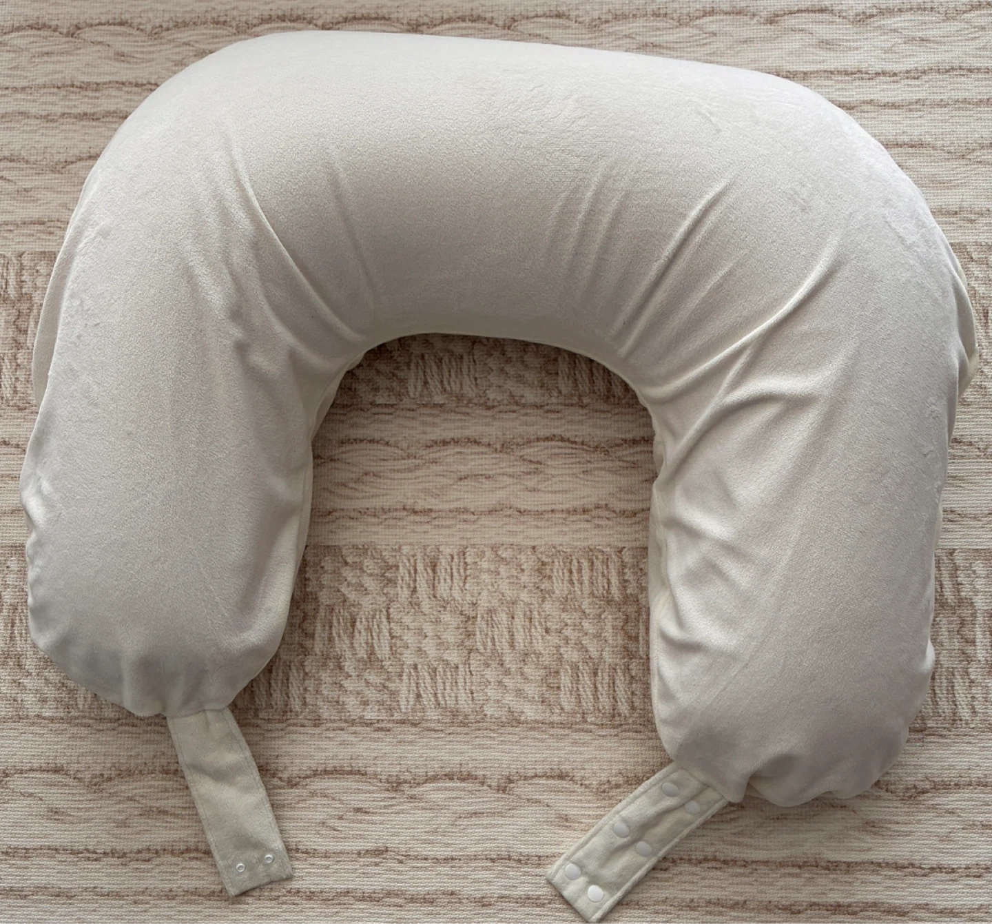 【10/6までの出品】アメジスト 授乳用エアー クッション オフホワイト
