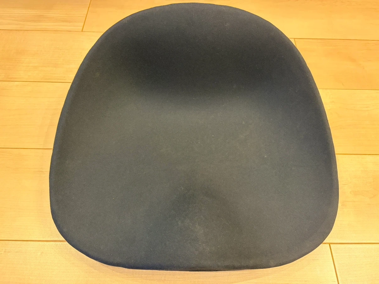 座り姿勢をサポートする座椅子⭐︎【&MEDICAL KURA SEAT】