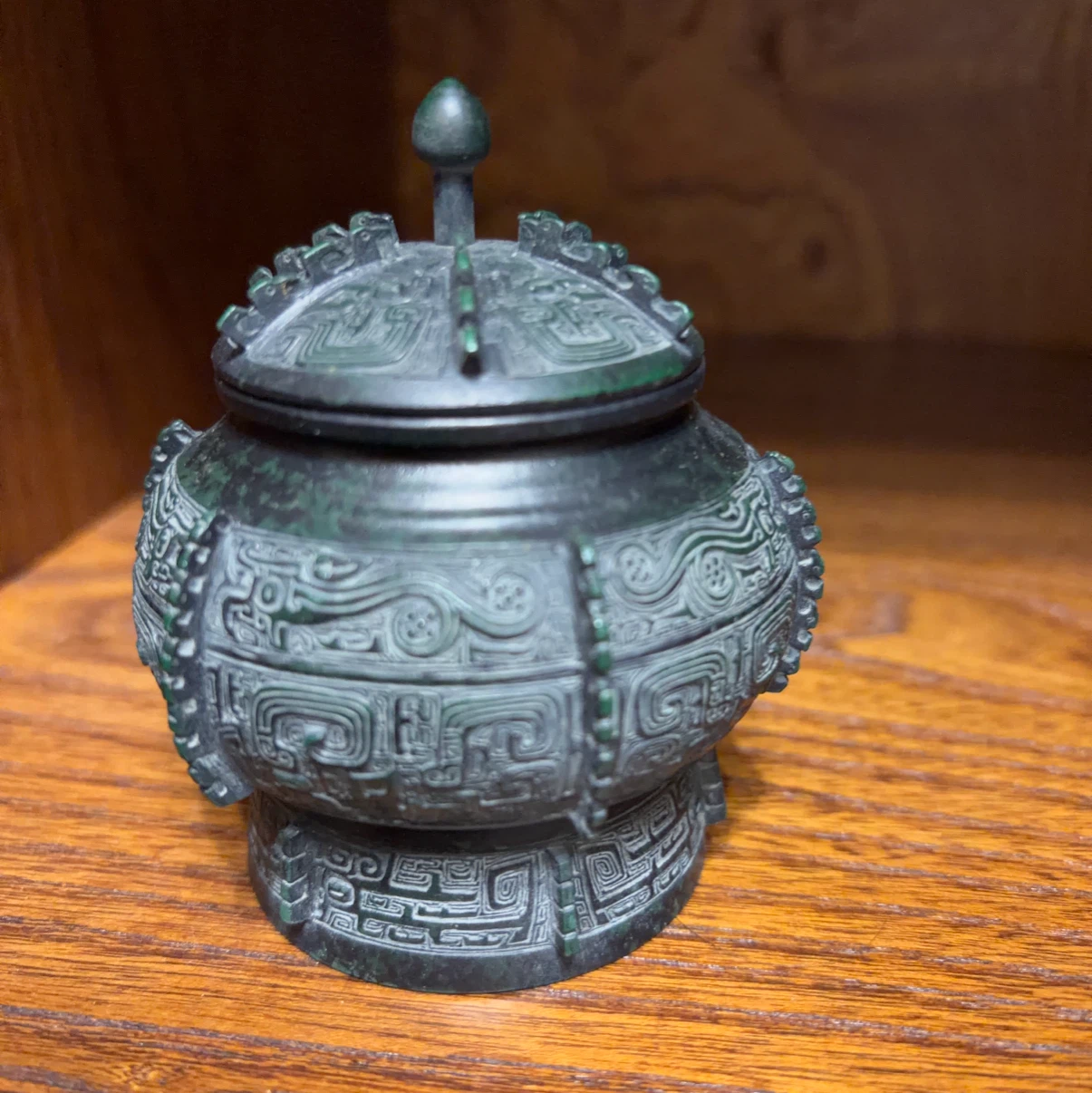 中国古銅器 獣面文 有蓋 罍（ほう）