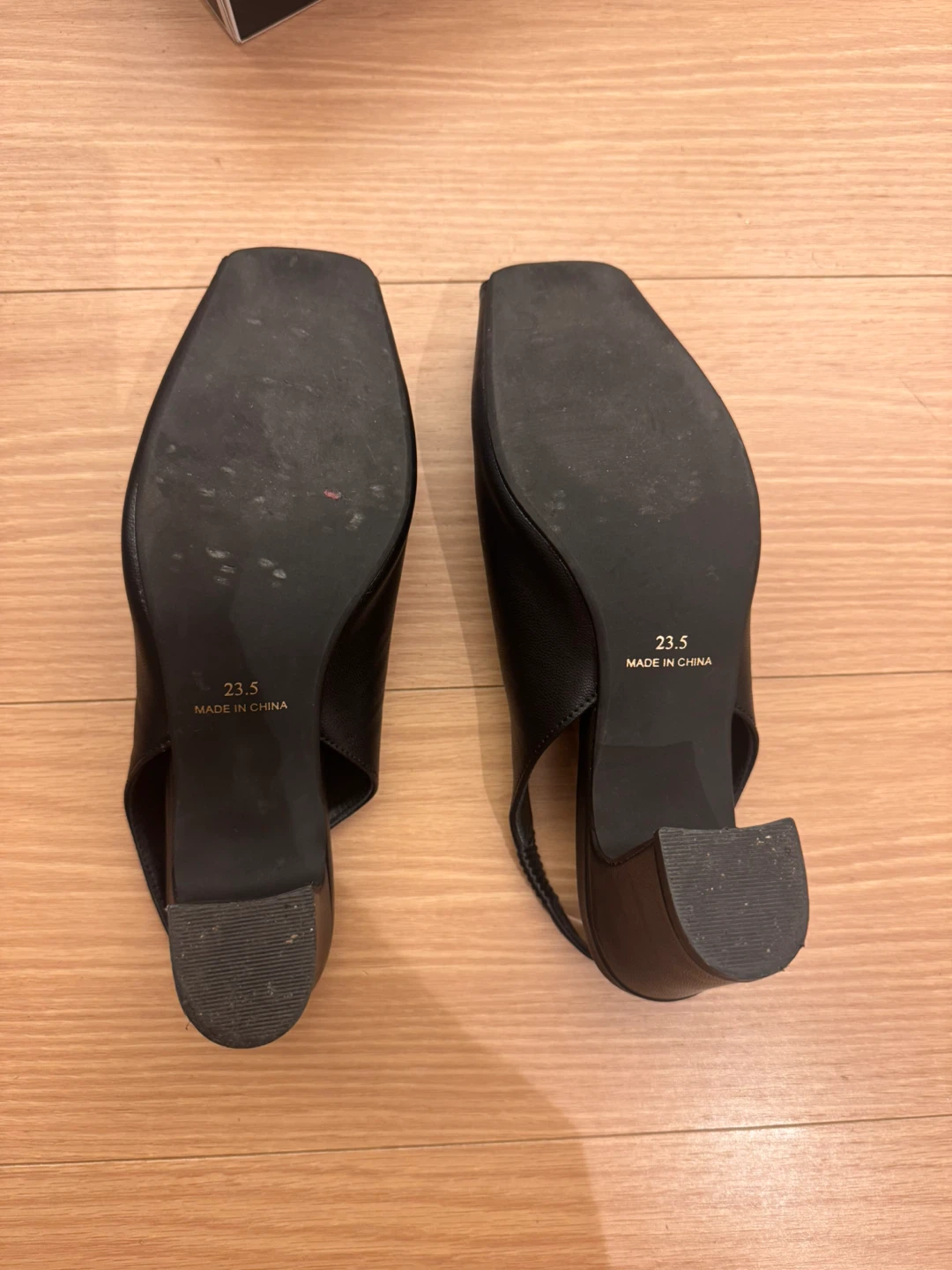 louren ローレン open toe pumps ブラック 23.5の写真4枚目