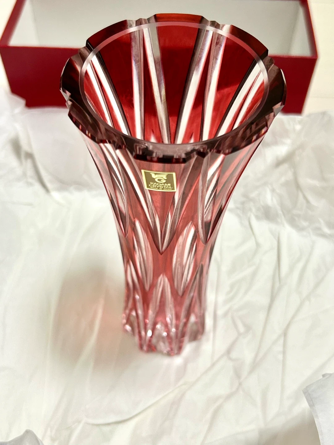 【新品未使用】カガミクリスタル サンクラール 一輪挿し 花瓶 F623-705CAU 金赤 箱付きの写真3枚目