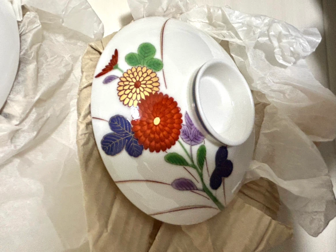 【高級・定価約1万円相当】香蘭社 蓋付き 夫婦茶碗 ペア 飯碗 W201 DAの写真5枚目