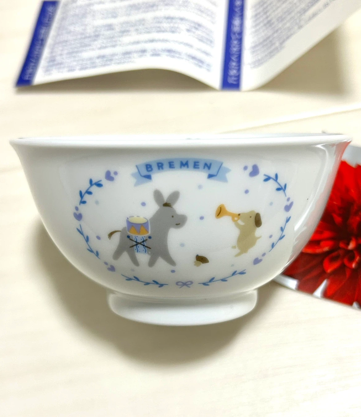 【新品未使用】NARUMI ナルミ ブレーメン 飯茶碗 ブルー 子供用食器 箱付きの写真3枚目
