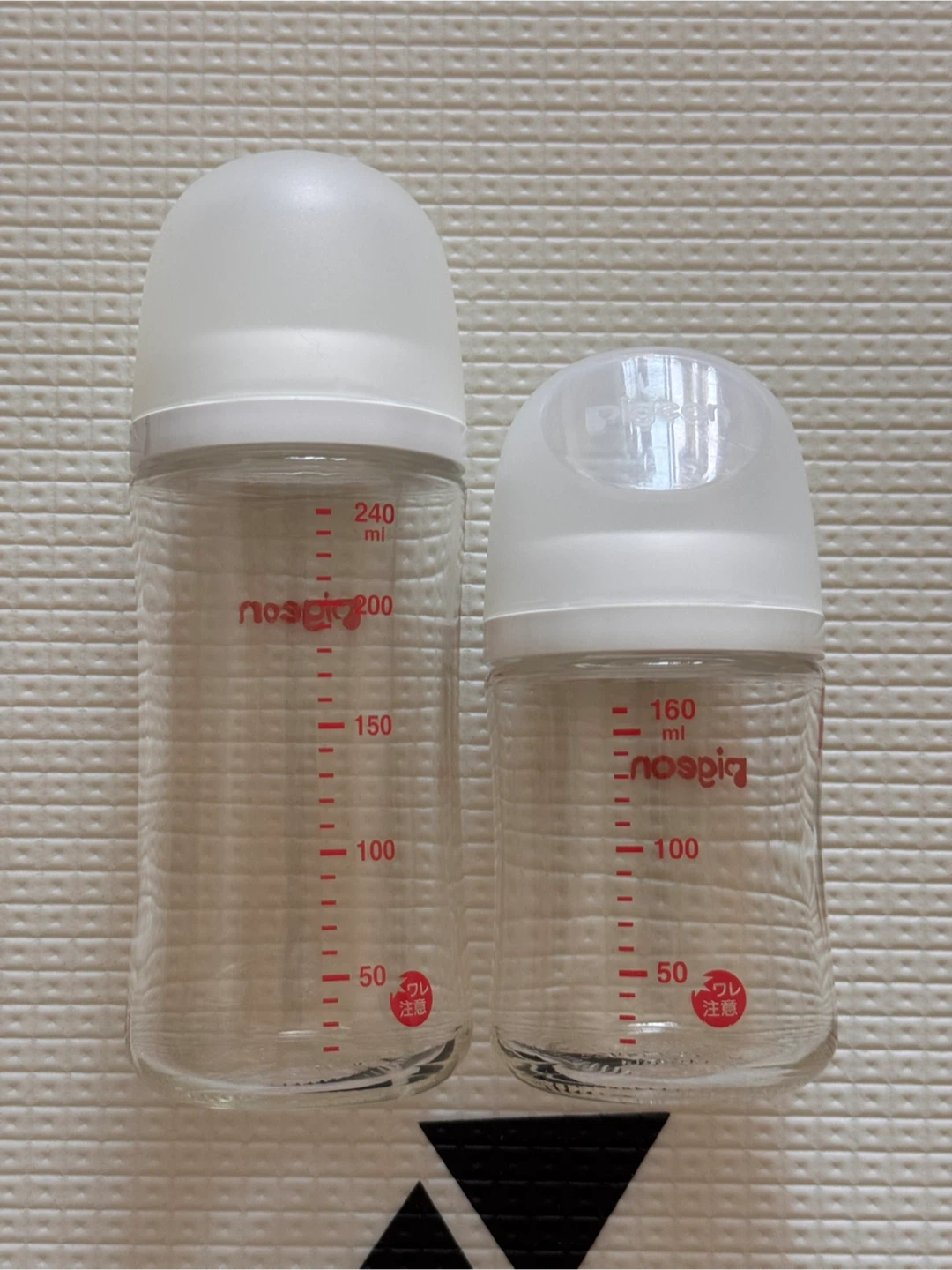 ピジョン 哺乳瓶 4本セット 240ml/160mlの写真2枚目
