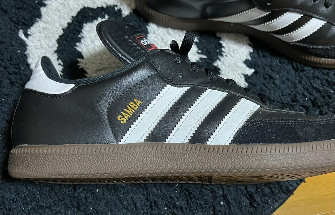 adidas SAMBA 黒 27.5cmの写真2枚目