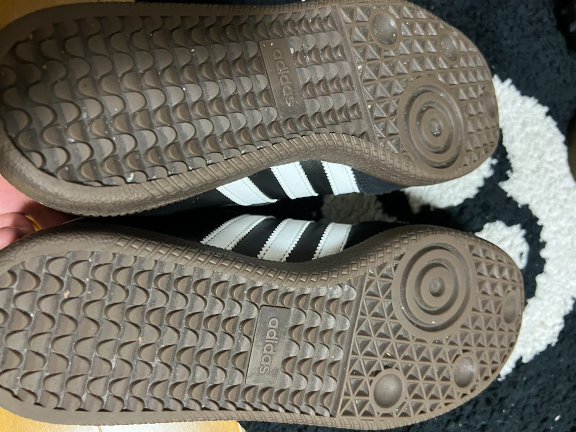 adidas SAMBA 黒 27.5cmの写真6枚目