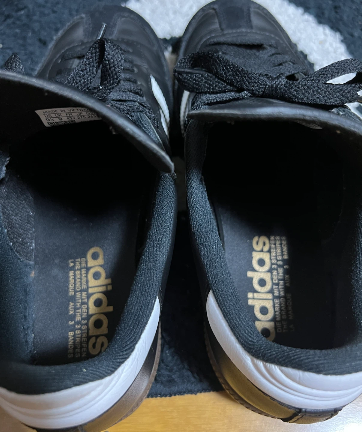 adidas SAMBA 黒 27.5cmの写真3枚目
