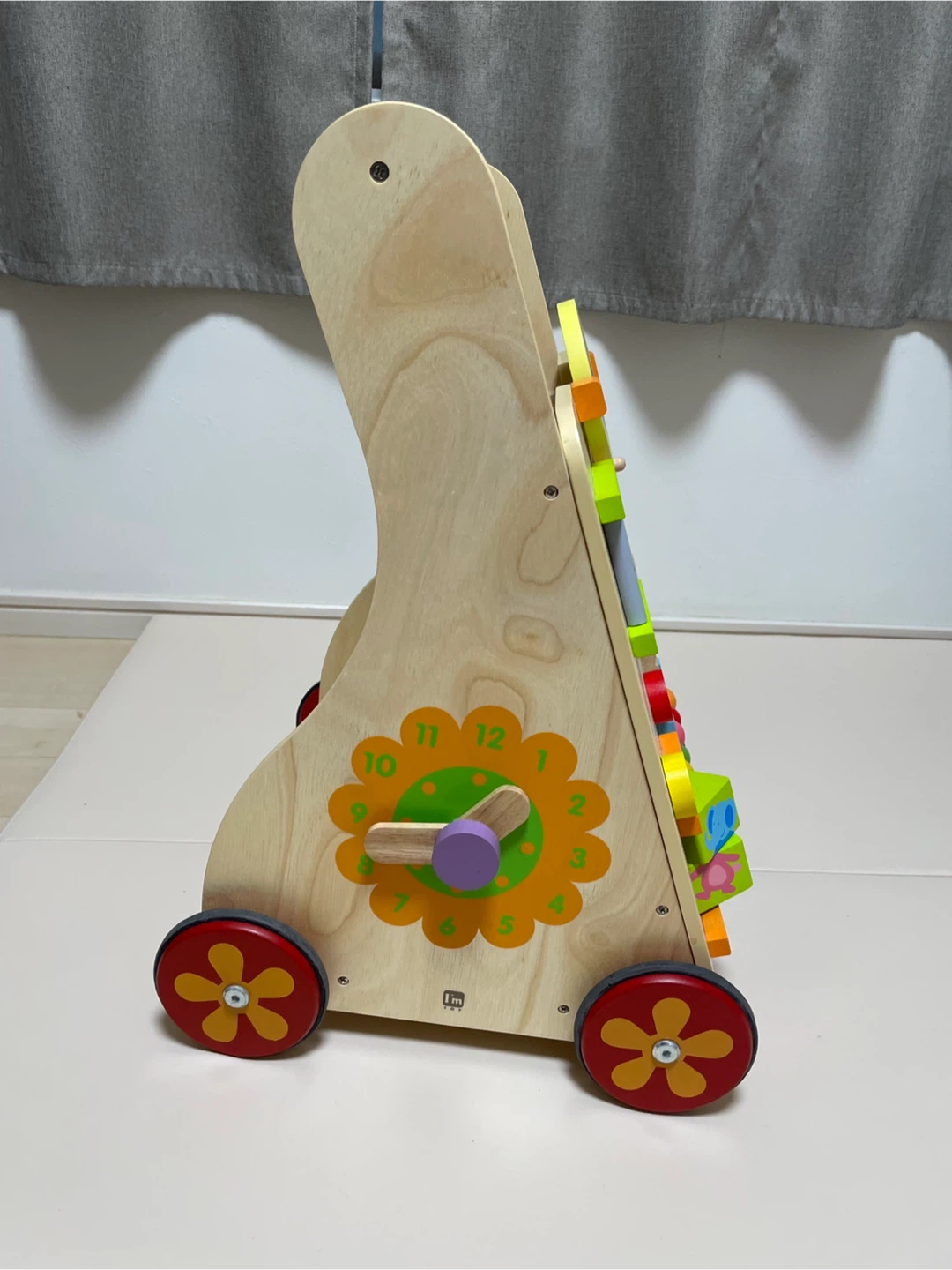 エデュテ アイムトイ 手押し車 知育玩具 木のおもちゃの写真2枚目