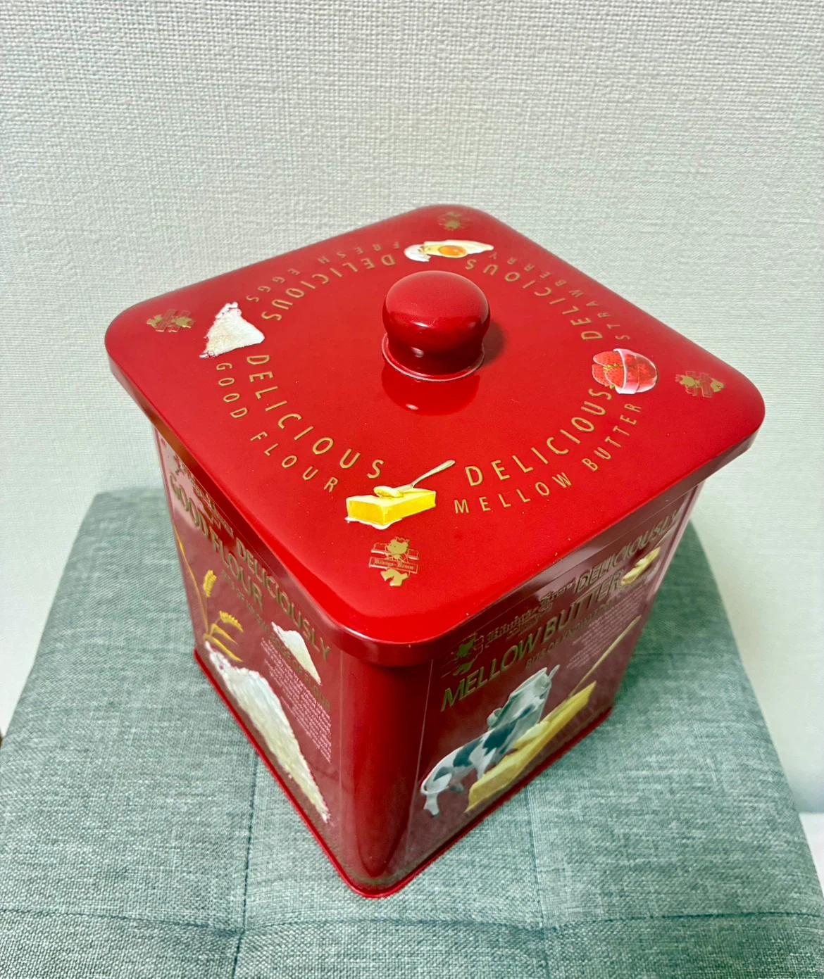ケーニヒスクローネ「セレブ缶」赤の写真3枚目