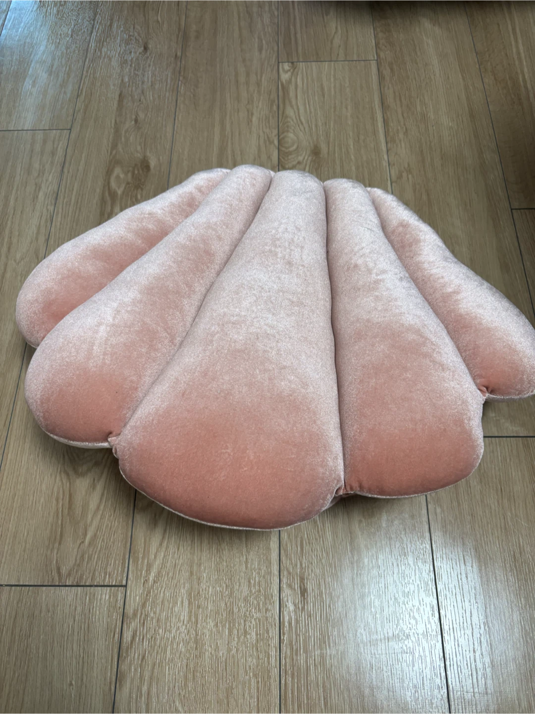 貝殻型 シェルクッション ピンク　Francfrancの写真2枚目