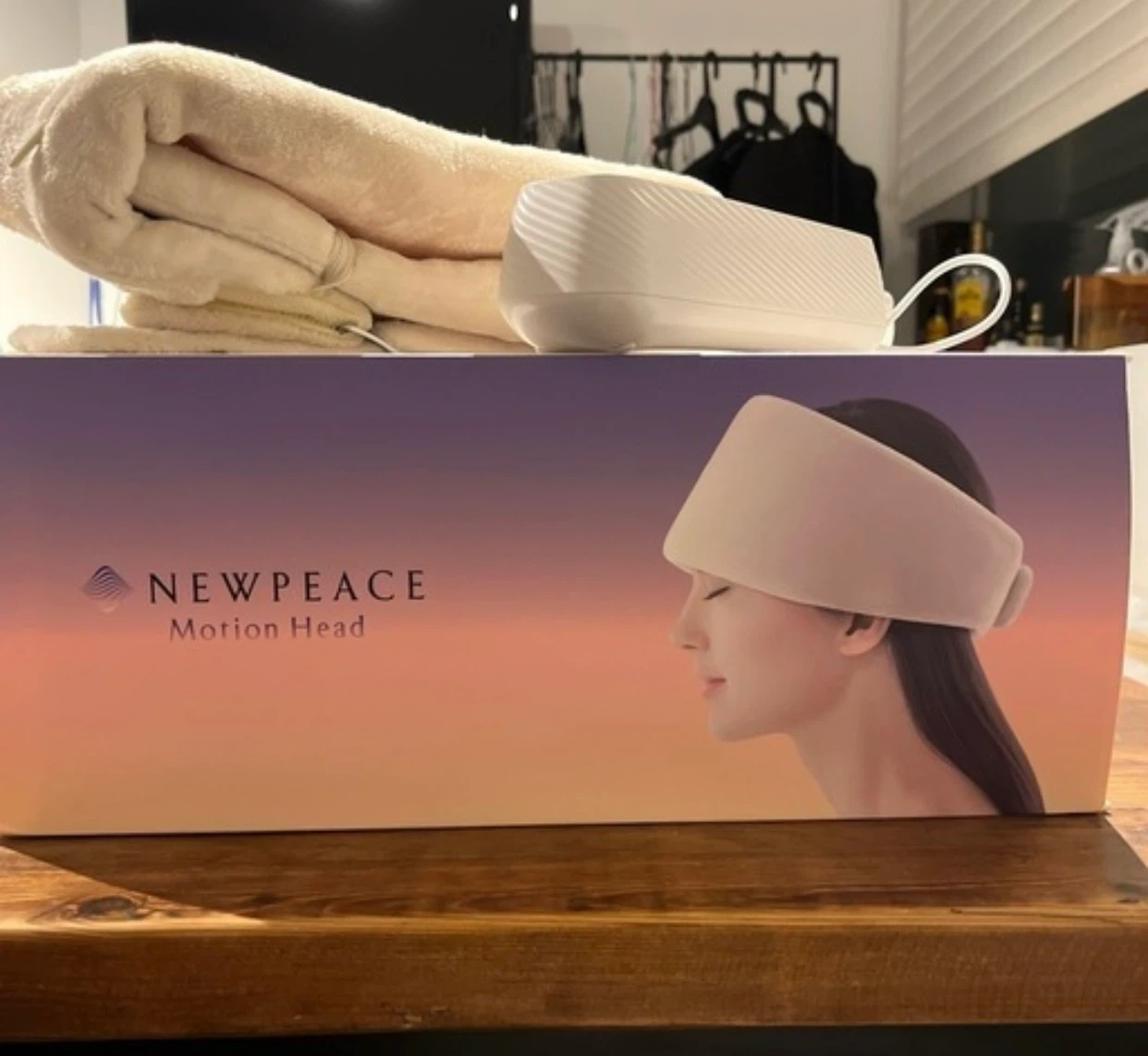 MTG NEWPEACE Motion Head エムティージー ニューピース モーションヘッド ウェアラブル型ヘッドスパ機器