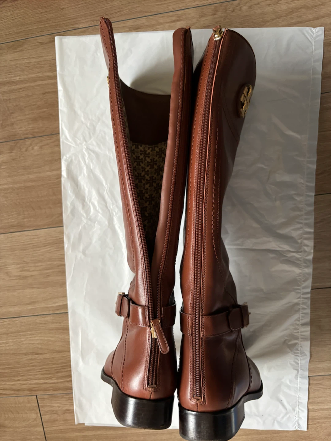 トリーバーチ ロングブーツ 7.5M ブラウンの写真2枚目