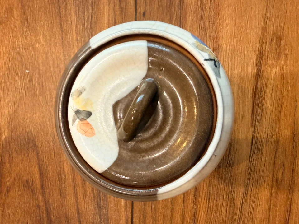 陶器製 蓋付き小物入れ 花柄 和風の写真2枚目