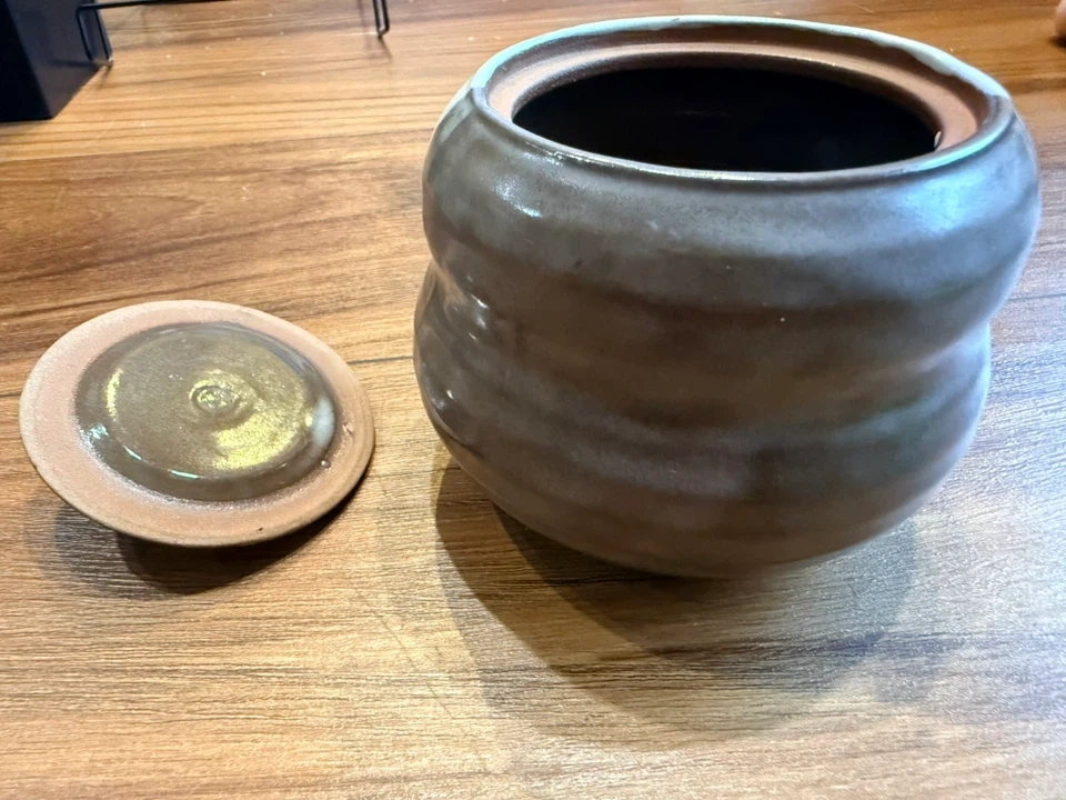 陶器製 蓋付き小物入れ 花柄 和風の写真6枚目