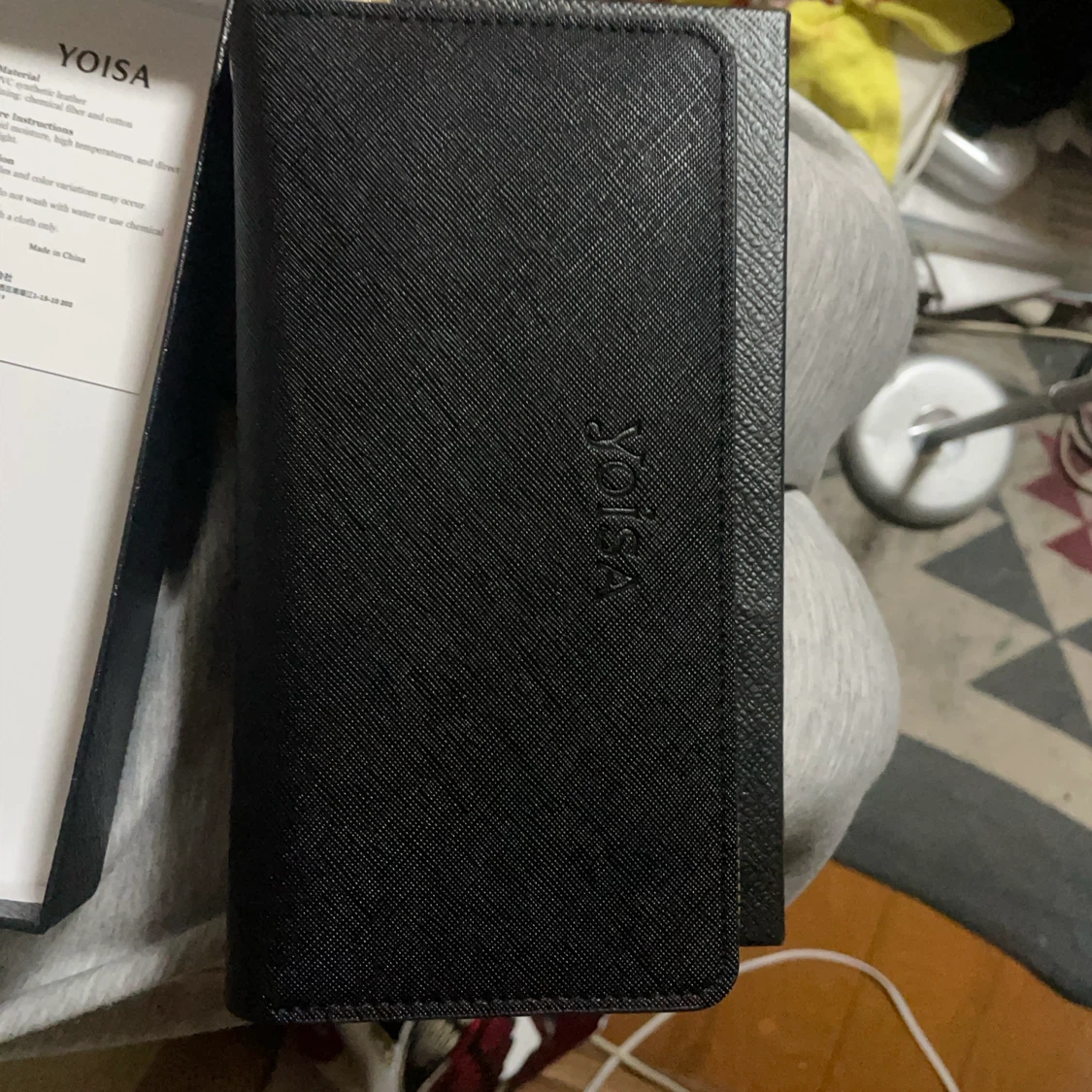 YOISA 長財布 ブラック ラウンドファスナーの写真2枚目