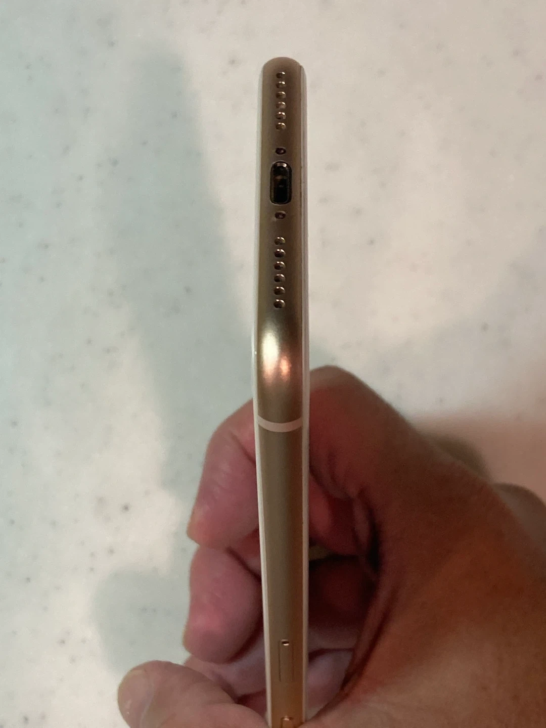 iPhone 8 White 64GB キャリアSoftBank 本体のみの写真7枚目