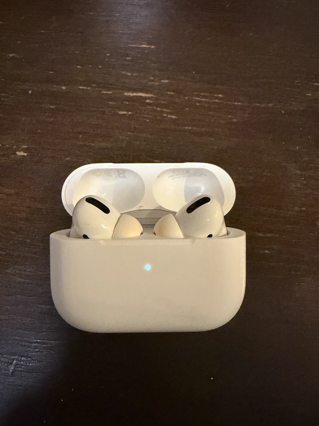 【ジャンク】アップル AirPods Pro MWP22J/A