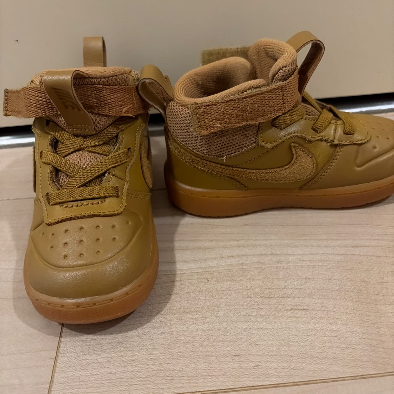 NIKE キッズベビー　ハイカットスニーカー