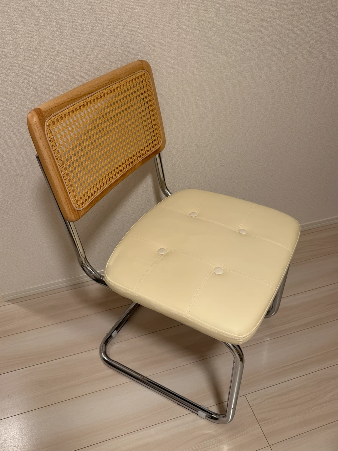 ラタン調 ダイニングチェア ベージュ