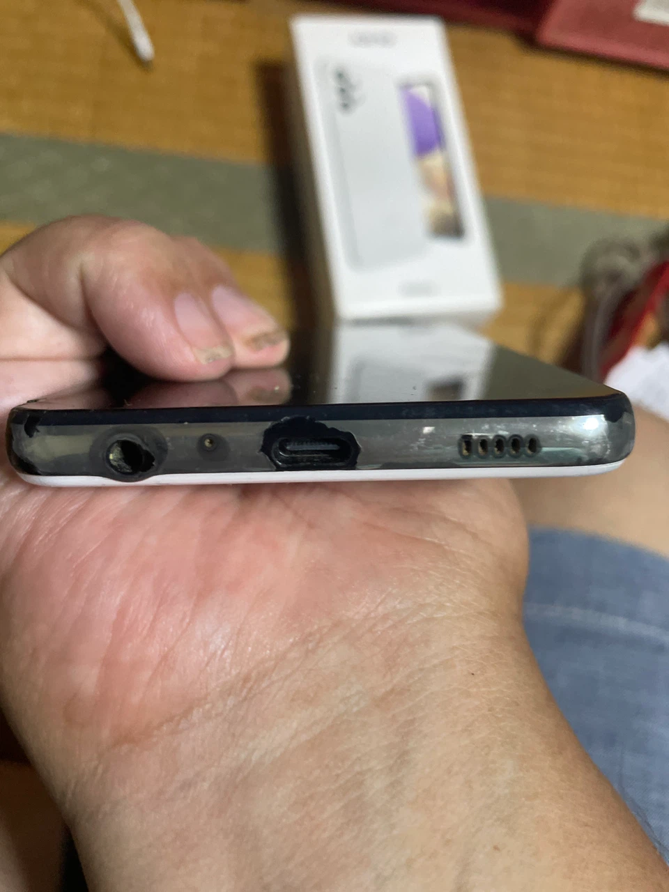ジャンク、サムスン Galaxy A32 5G SCG08の写真6枚目