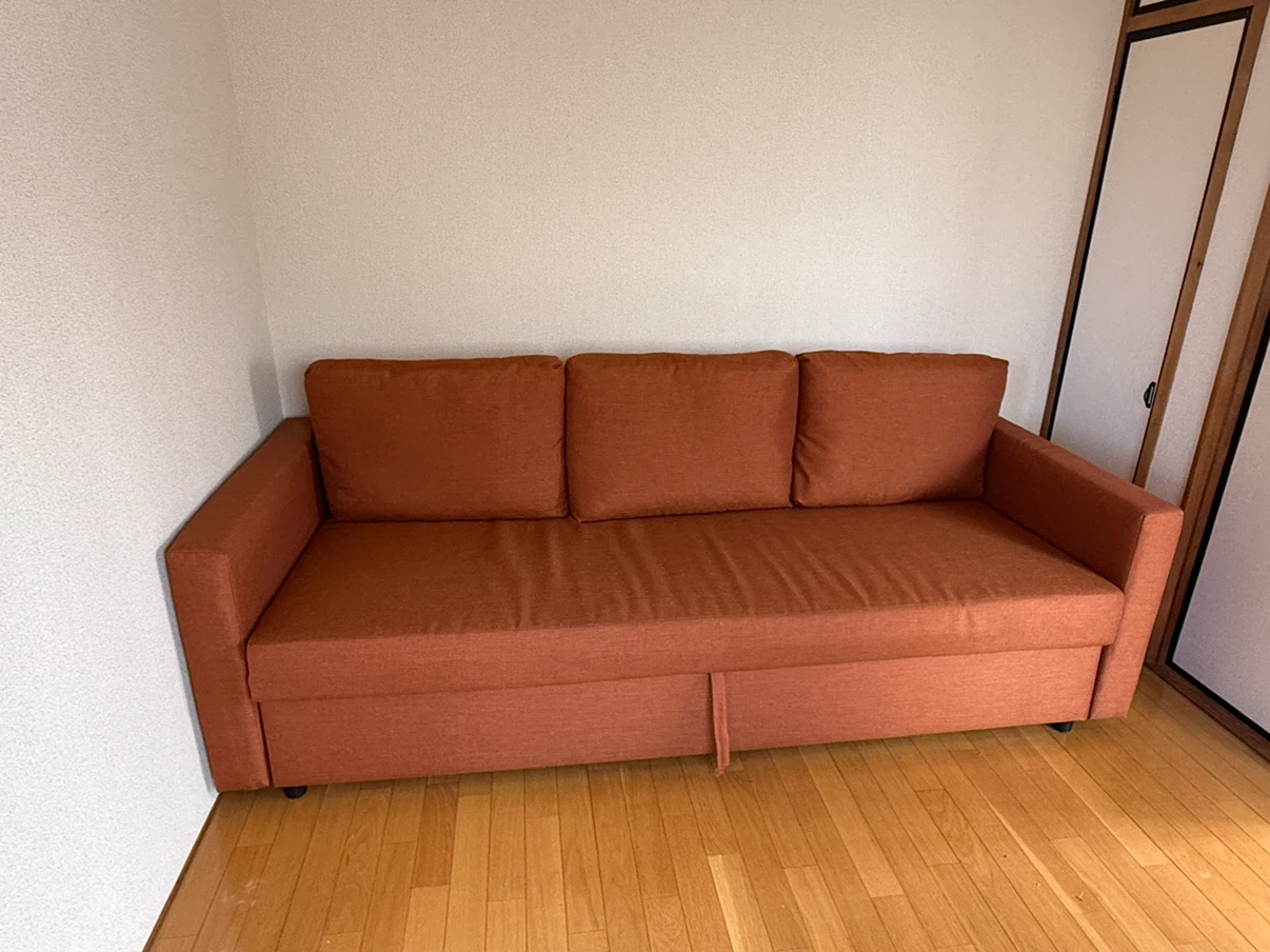 【10月末・11月初め】IKEAフリーテーヘン　ソファベッド オレンジ 収納付き